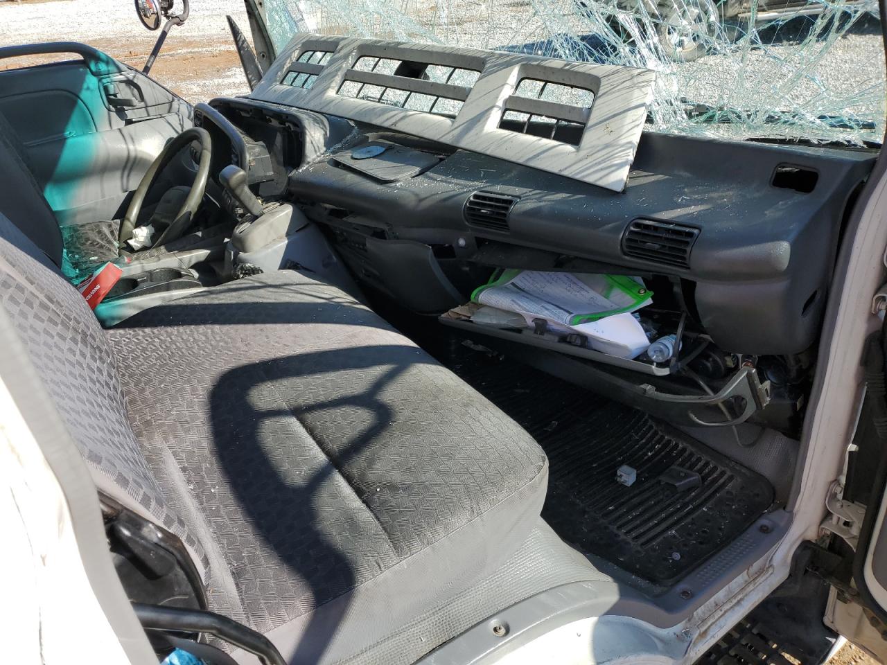 2006 Isuzu Npr Box Truck VIN: JALB4B16767020059 Lot: 90873535