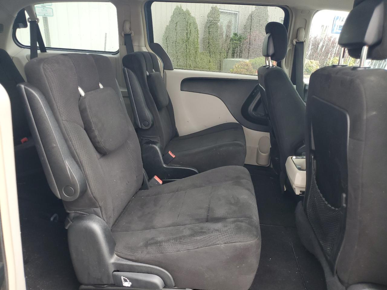 2011 Chrysler Town & Country Touring VIN: 2A4RR5DG2BR765960 Lot: 90048275