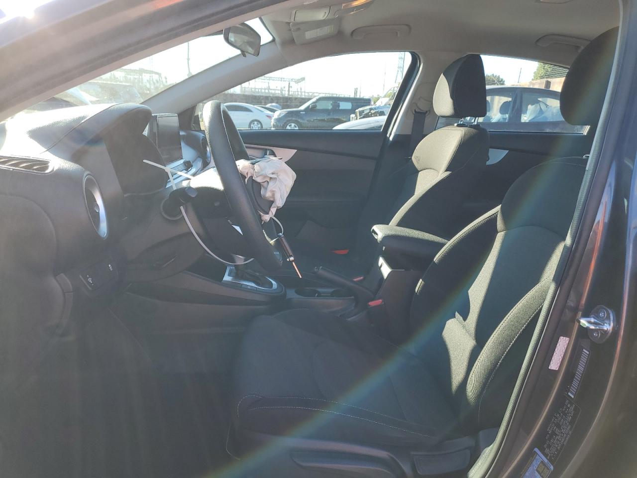 2024 Kia Forte Lx VIN: 3KPF24AD1RE700840 Lot: 85419175