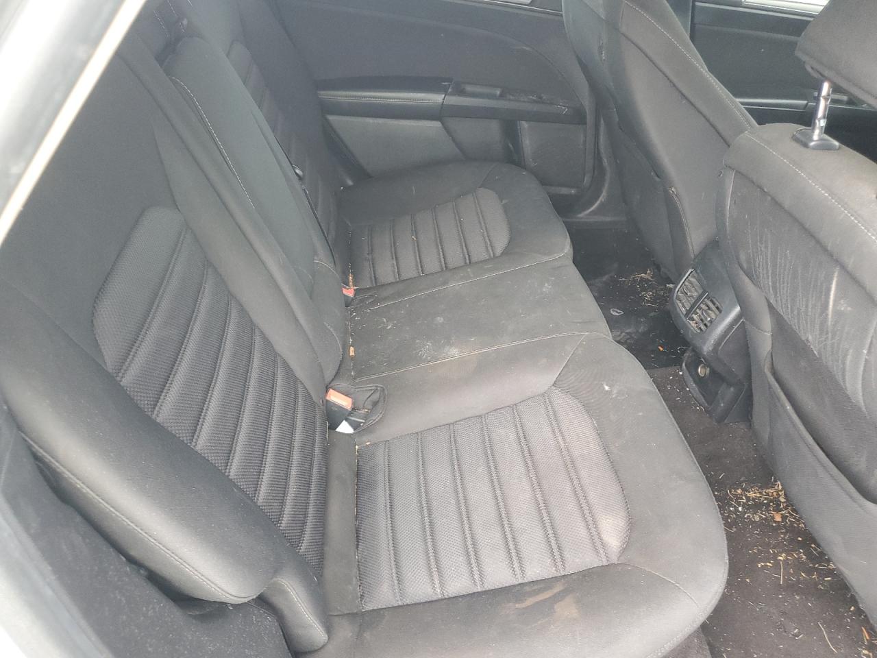 2019 Ford Fusion Se VIN: 3FA6P0LU5KR110619 Lot: 85672415