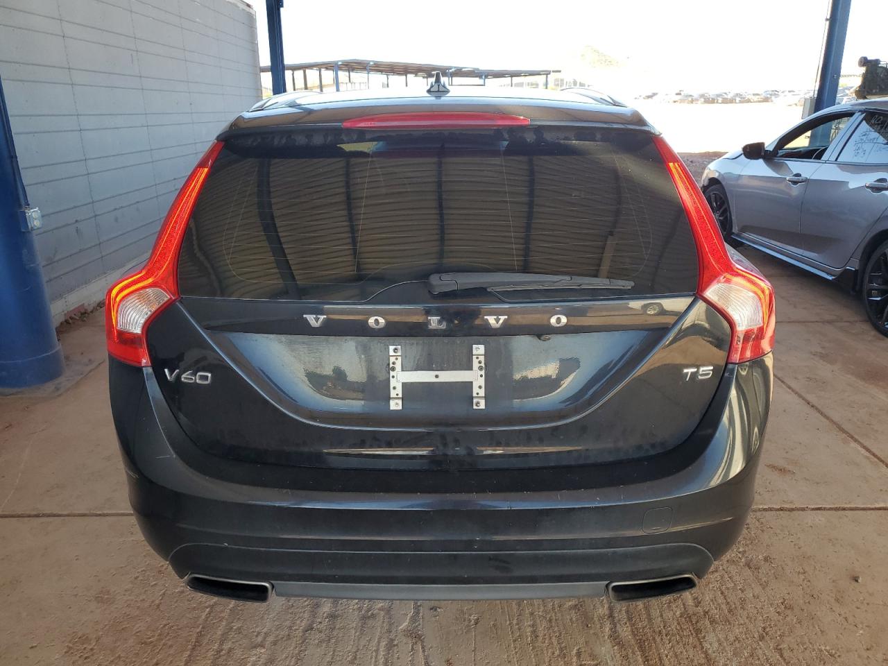 2017 Volvo V60 T5 Premier VIN: YV140MEK2H1329544 Lot: 86851955