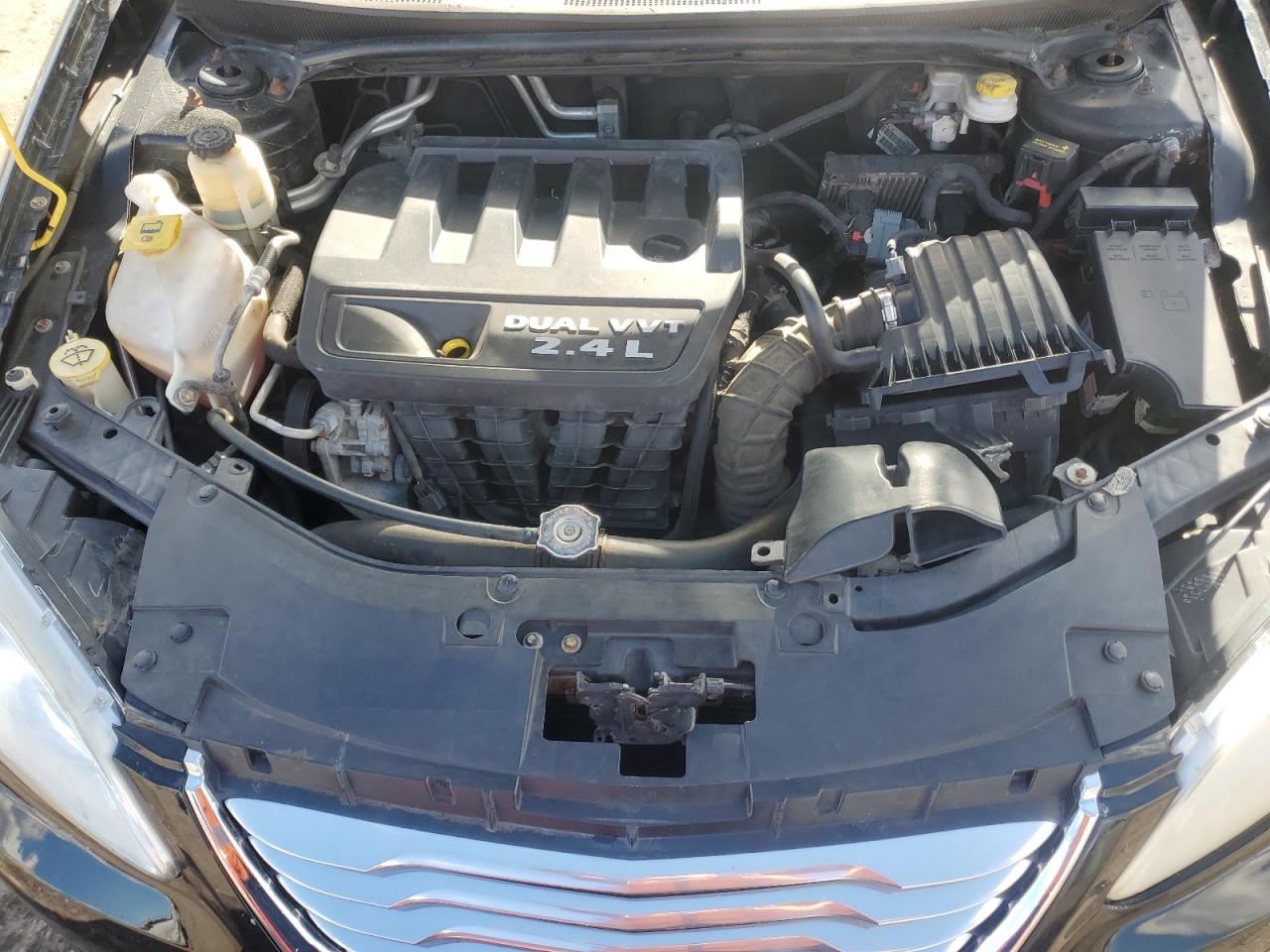 2013 Chrysler 200 Touring VIN: 1C3CCBBB7DN609887 Lot: 90656805