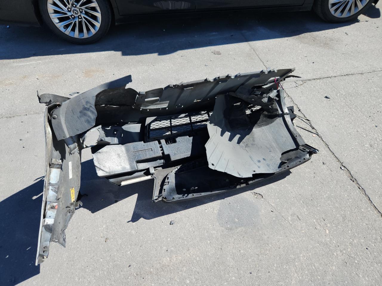 2011 Buick Lacrosse Cxs VIN: 1G4GE5ED3BF260283 Lot: 86781535