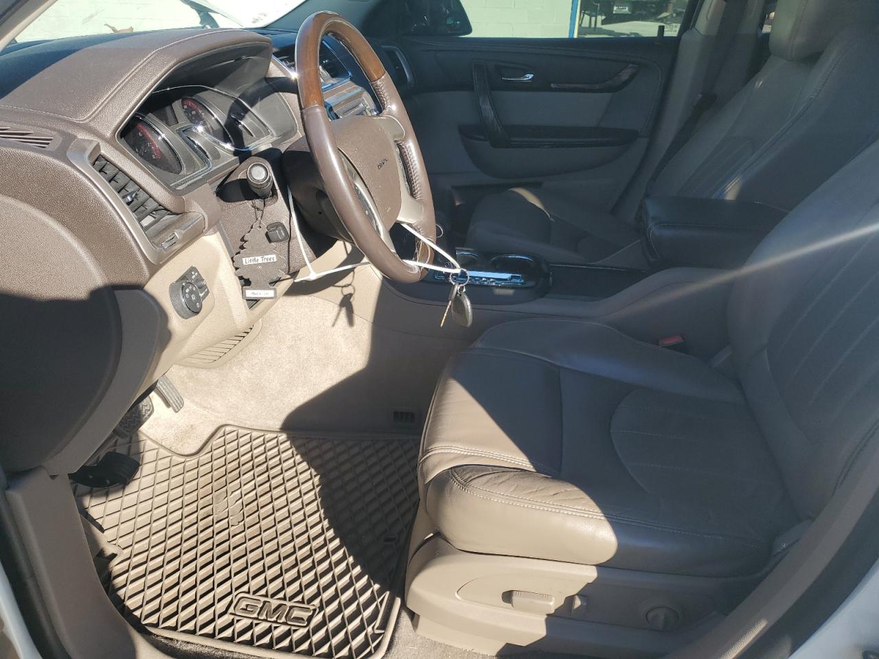 2014 GMC Acadia Denali VIN: 1GKKVTKD2EJ163668 Lot: 85903745