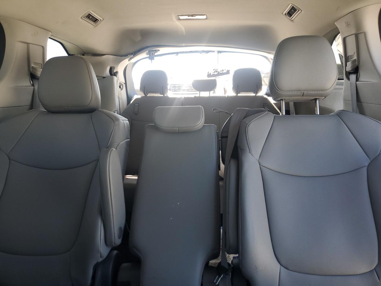 2023 Toyota Sienna Xle VIN: 5TDYRKEC7PS175697 Lot: 84952315