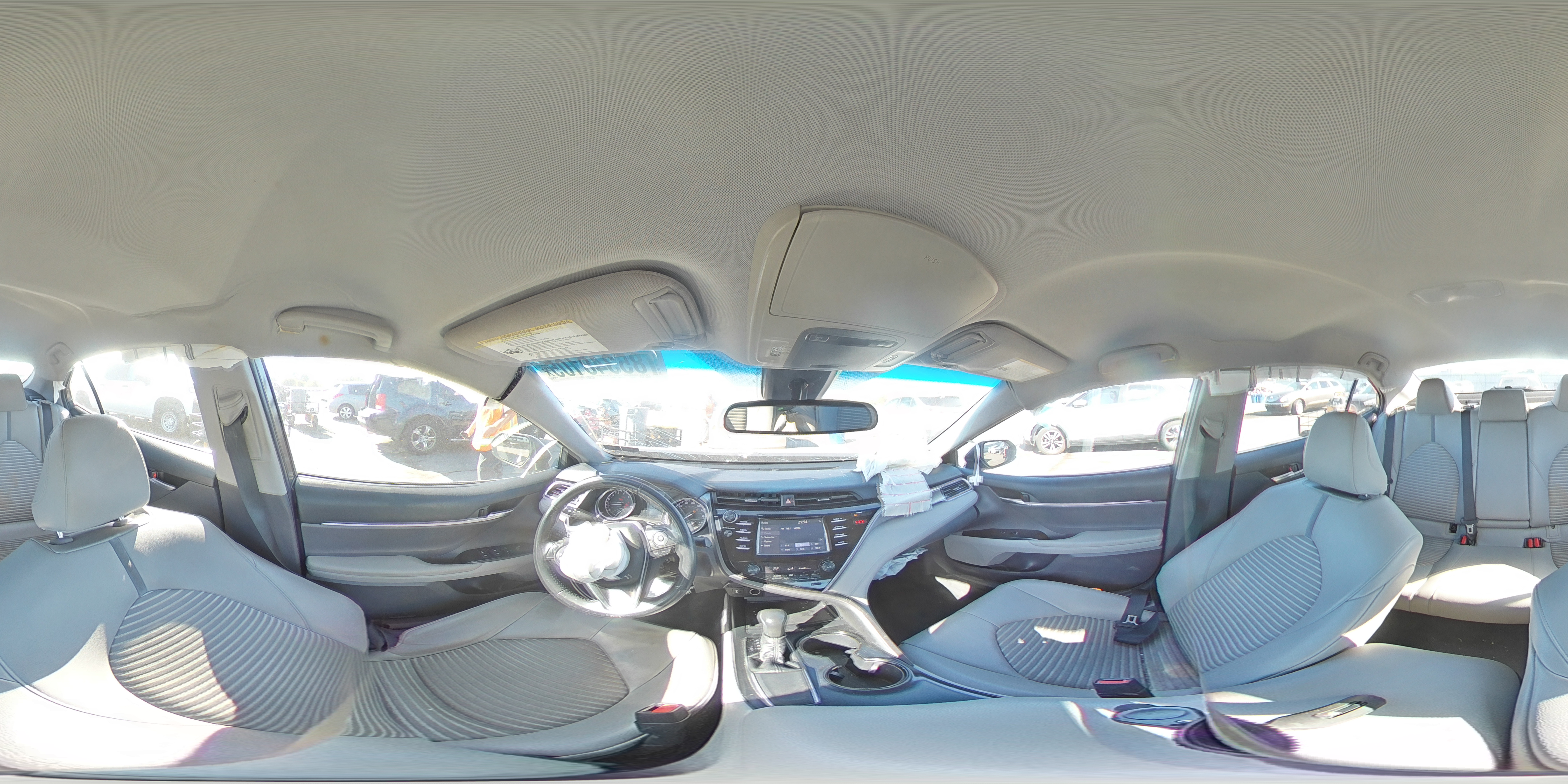 2018 Toyota Camry L VIN: 4T1B11HK6JU020812 Lot: 85348105