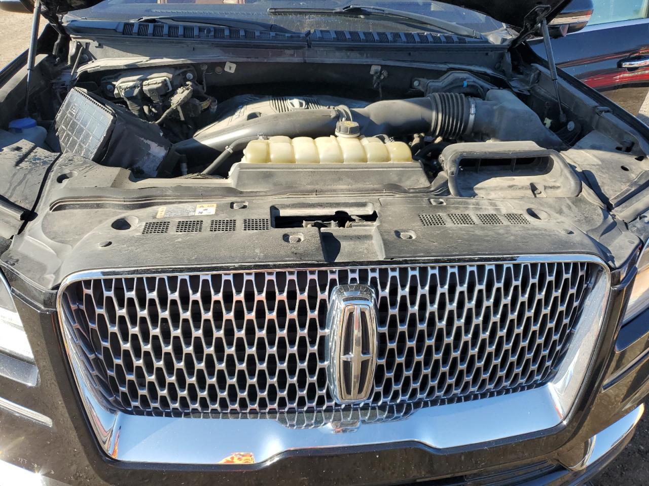 2019 Lincoln Navigator L Reserve VIN: 5LMJJ3LT8KEL15121 Lot: 82335855