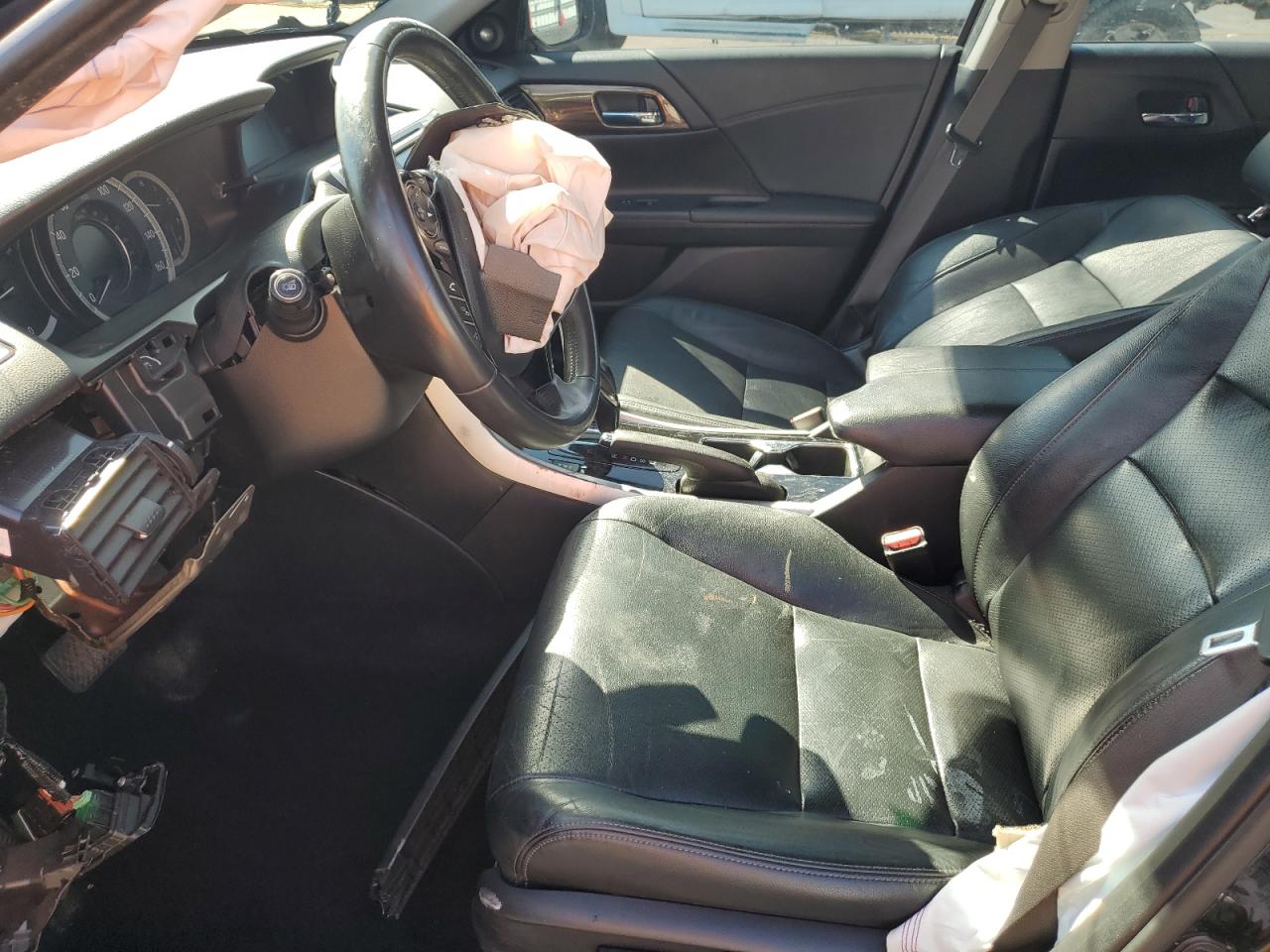 2017 Honda Accord Exl VIN: 1HGCR2F84HA279245 Lot: 85551405