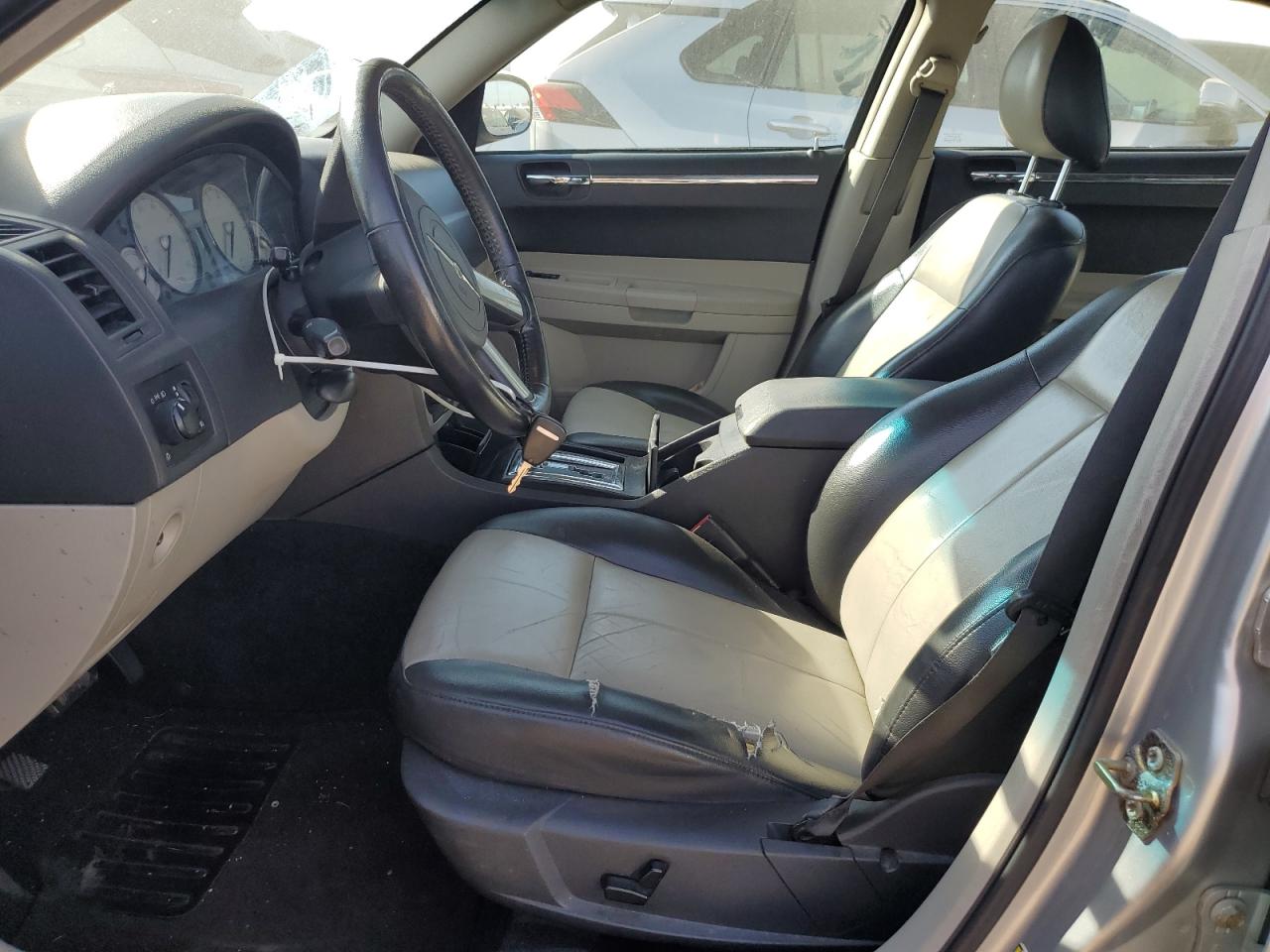 2006 Chrysler 300 Touring VIN: 2C3KA53G66H343268 Lot: 81231825