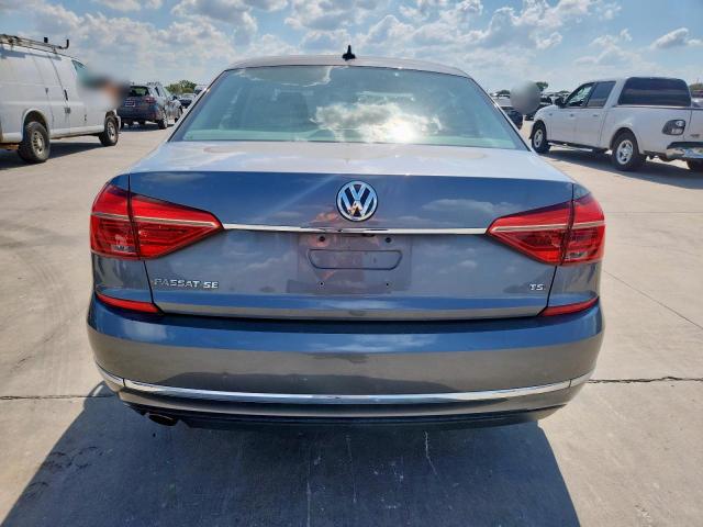 Седаны VOLKSWAGEN PASSAT 2016 Серый