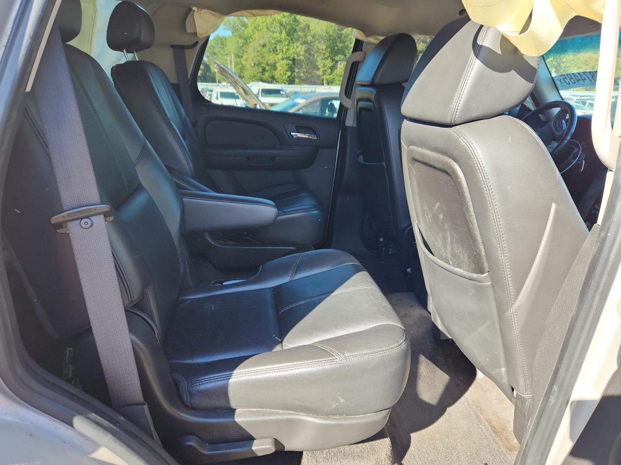 2008 Chevrolet Tahoe C1500 VIN: 1GNFC13048R208951 Lot: 90874485