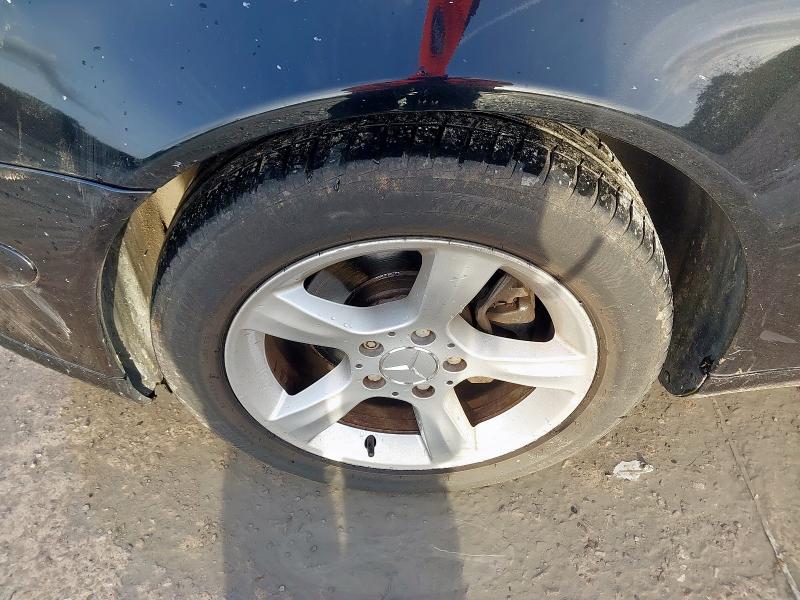 2004 MERCEDES-BENZ C CLASS C180K SE 3DR