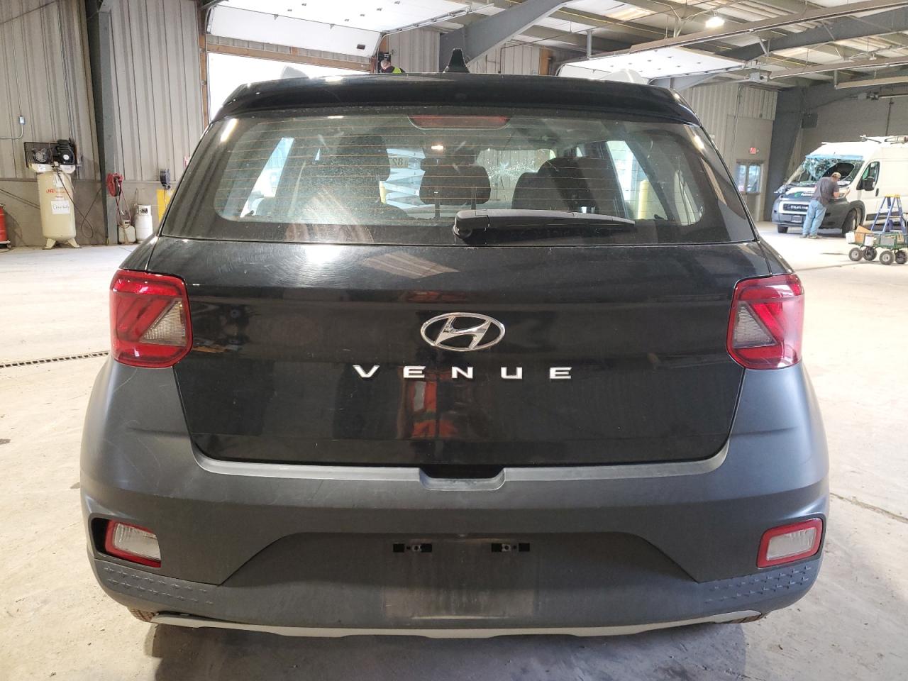 2022 Hyundai Venue Sel VIN: KMHRC8A38NU200254 Lot: 82704165