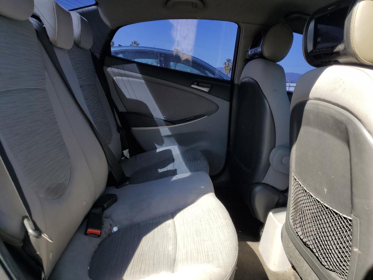 2017 Hyundai Accent Se VIN: KMHCT4AE2HU245386 Lot: 82591155