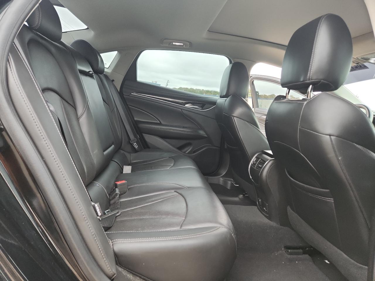 2017 Buick Lacrosse Premium VIN: 1G4ZR5SS7HU197483 Lot: 82765625