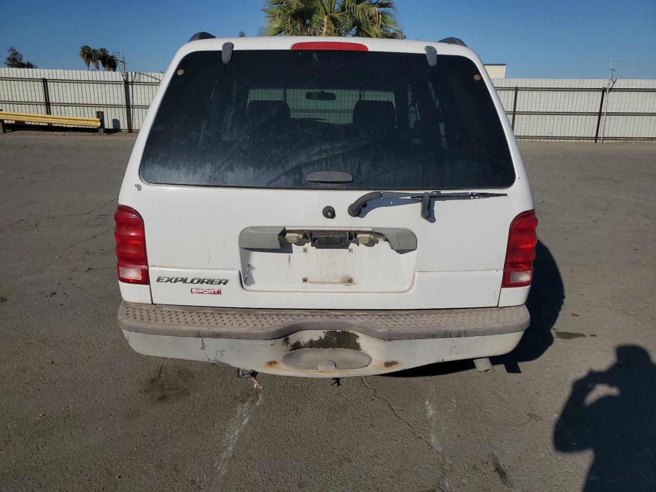 2001 Ford Explorer Sport VIN: 1FMYU60E61UC73522 Lot: 85327415