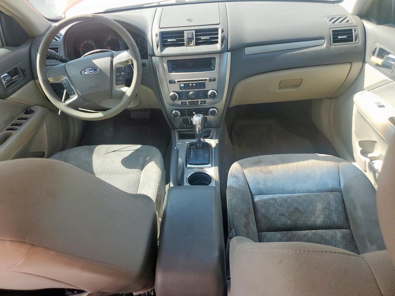 2010 Ford Fusion Se VIN: 3FAHP0HA4AR110830 Lot: 85003205