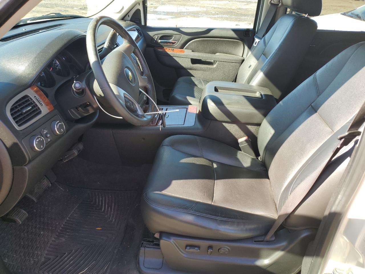 2013 Chevrolet Tahoe K1500 Ltz VIN: 1GNSKCE09DR110650 Lot: 82342915