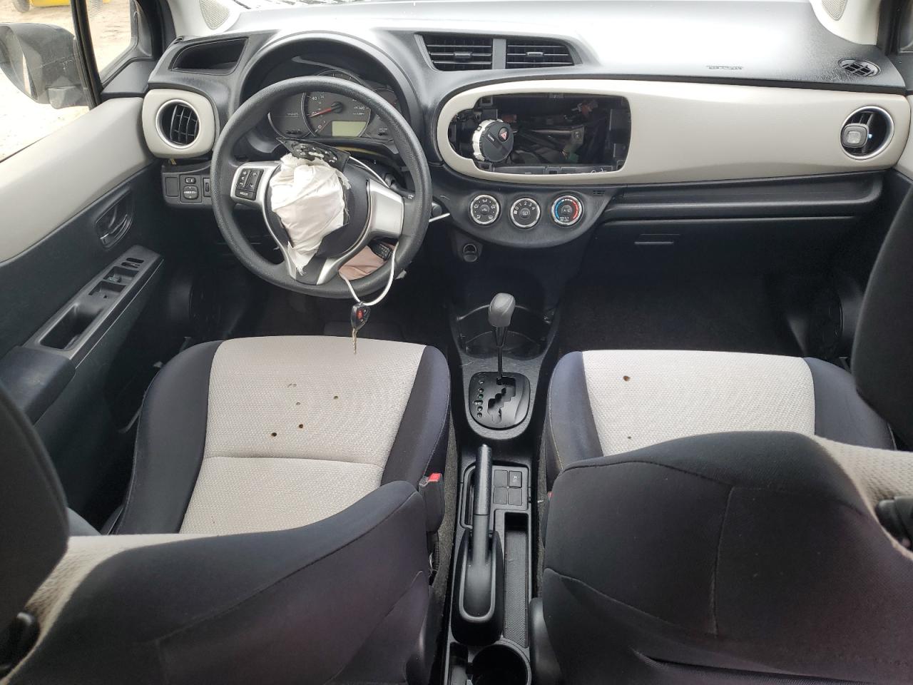 2012 Toyota Yaris VIN: JTDKTUD39CD520867 Lot: 85674875