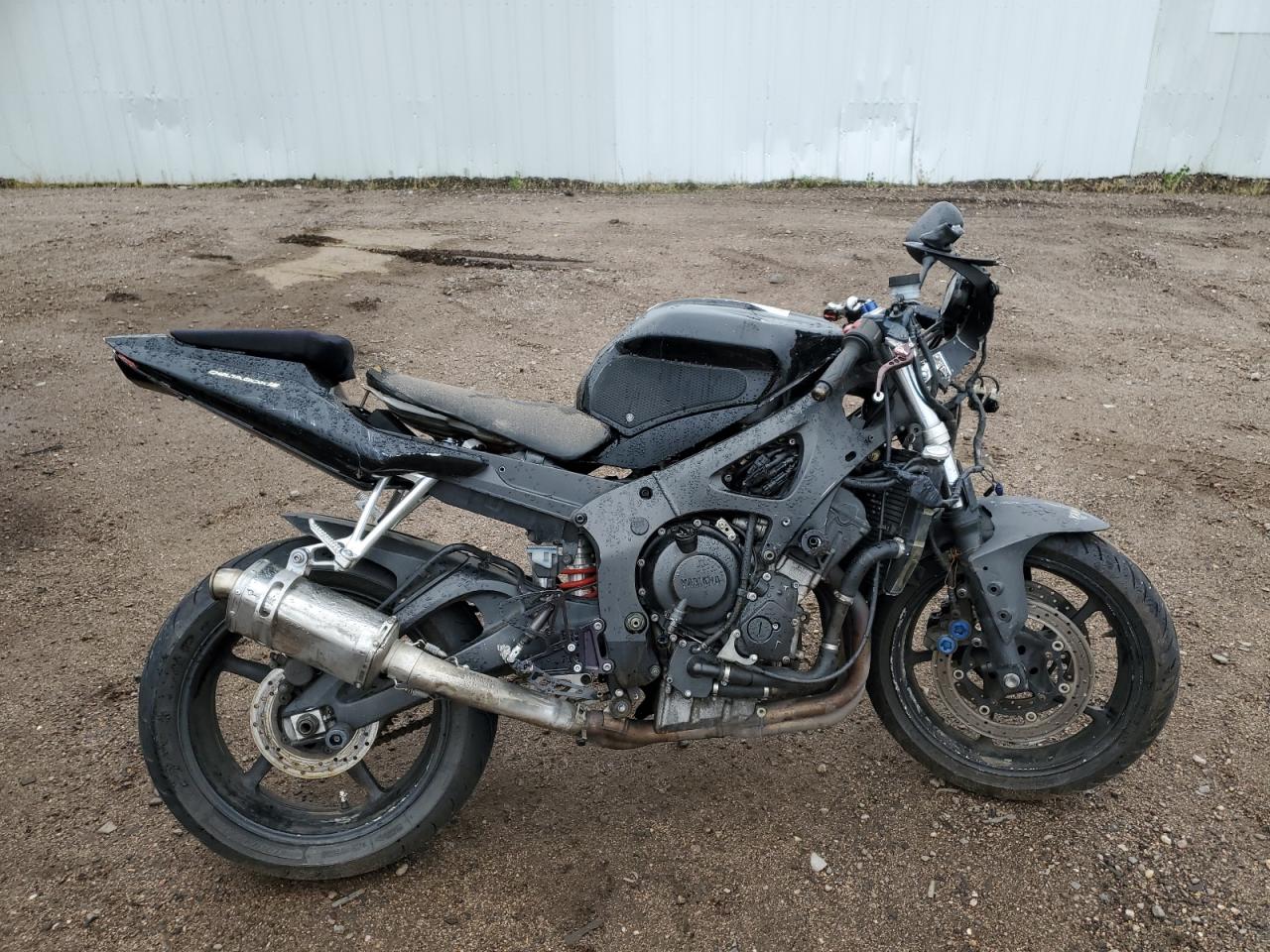 YAMAHA YZF 2004. Lot# 85352295. VIN JYARJ06Y24A002037. Photo 1