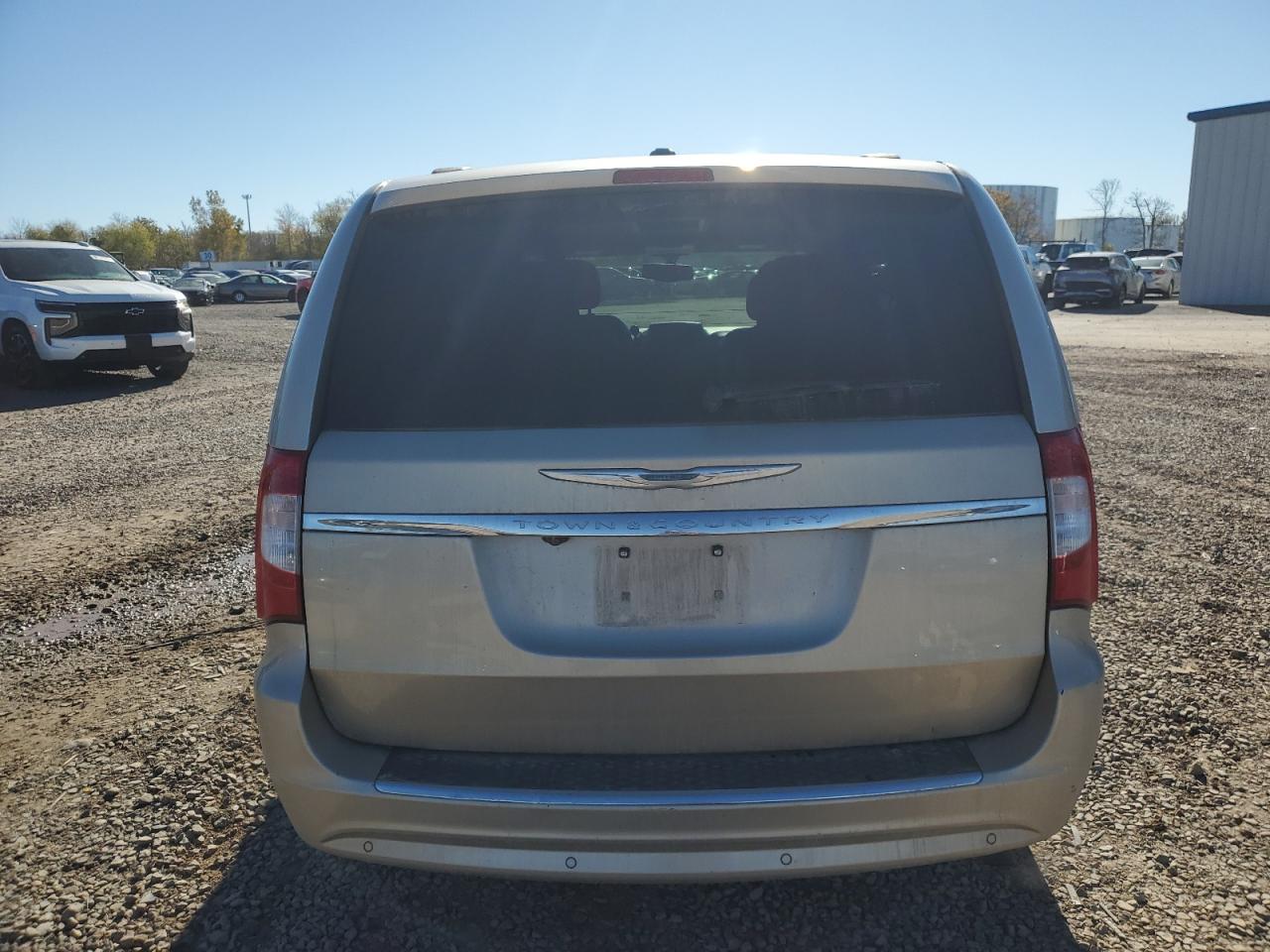 2015 Chrysler Town & Country Touring L VIN: 2C4RC1CGXFR506673 Lot: 86778205