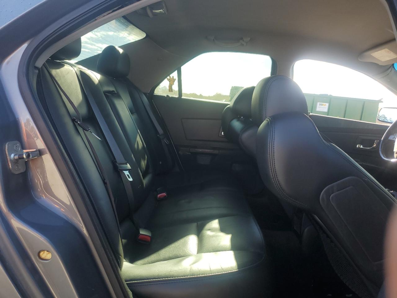 2004 Cadillac Cts VIN: 1G6DM577640113157 Lot: 82388405