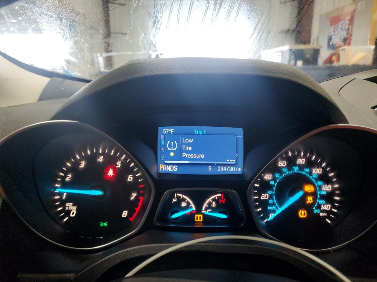 2014 Ford Escape Se VIN: 1FMCU9GX1EUC82962 Lot: 87240995