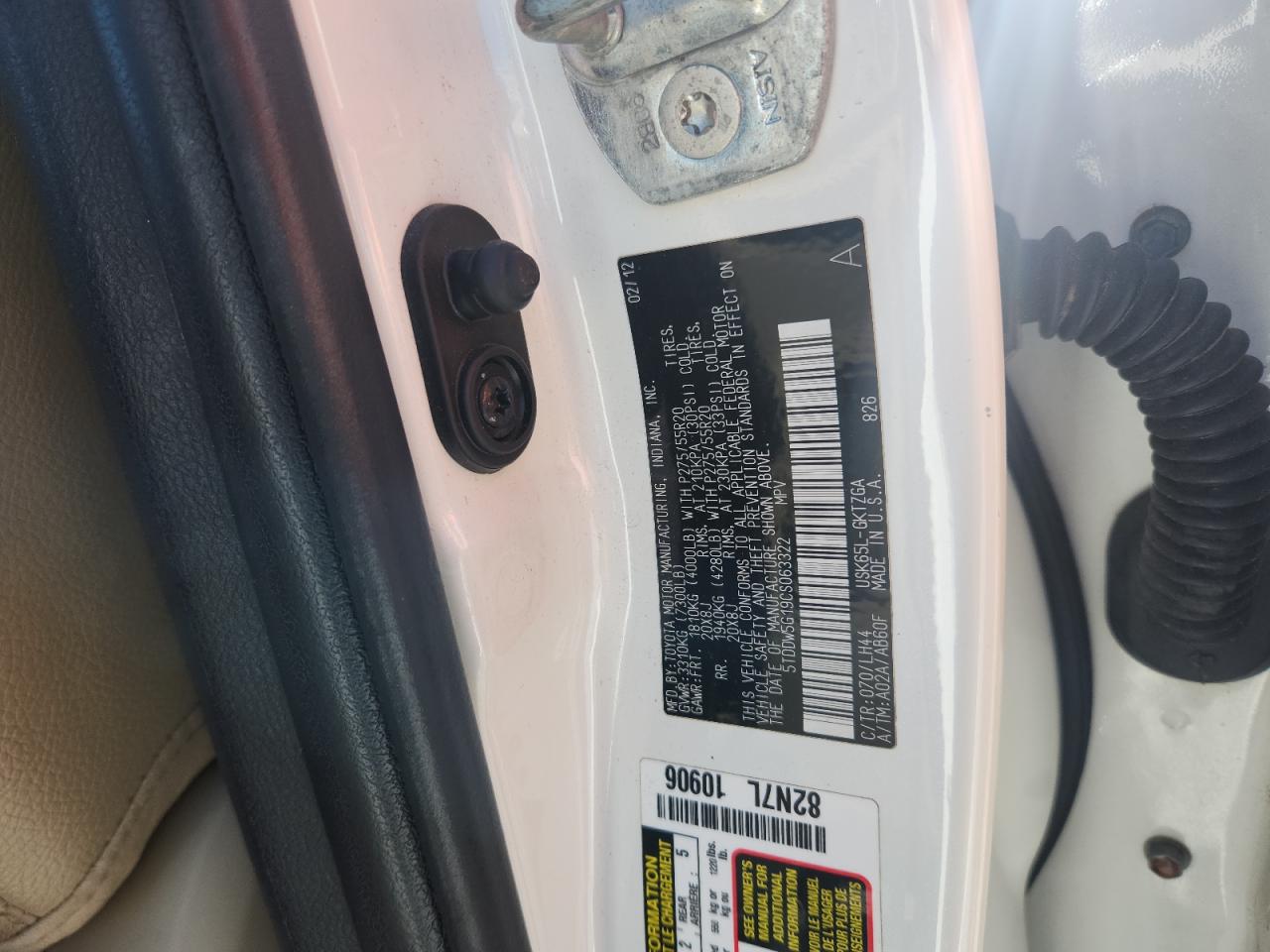 2012 Toyota Sequoia Platinum VIN: 5TDDW5G19CS063322 Lot: 86864235