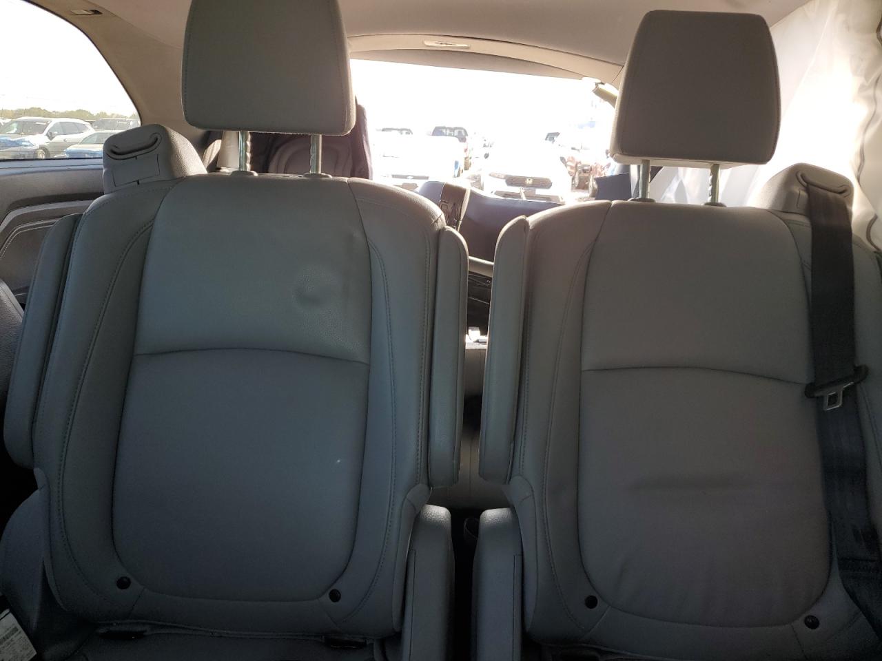 2018 Honda Odyssey Exl VIN: 5FNRL6H70JB100802 Lot: 86161925