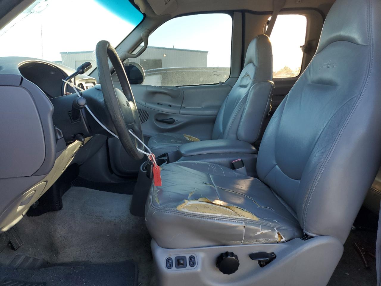 1997 Ford F250 VIN: 1FTFX28W3VND06579 Lot: 90500895