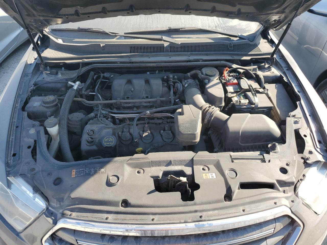 2016 Ford Taurus Limited VIN: 1FAHP2J81GG118015 Lot: 84558885