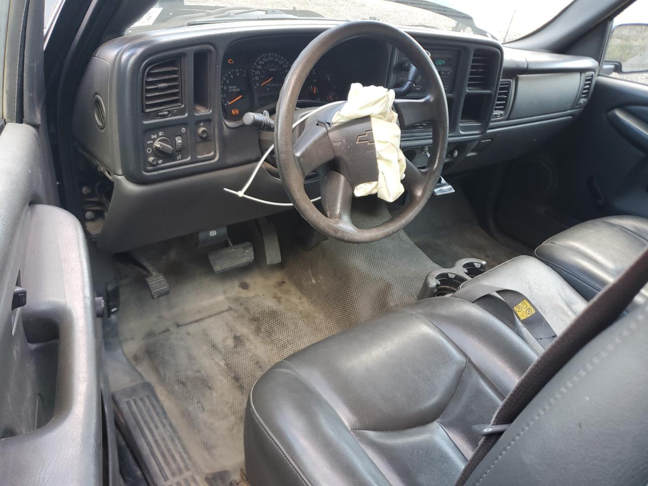 2007 Chevrolet Silverado C1500 Classic VIN: 1GCEC14V07E100590 Lot: 82278885