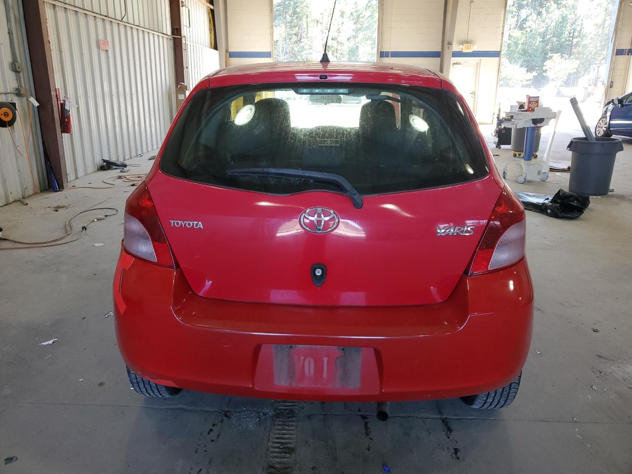 2008 Toyota Yaris VIN: JTDJT923685138955 Lot: 84733325