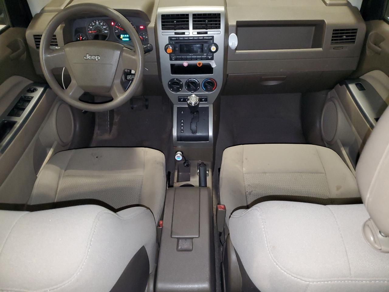 2007 Jeep Compass VIN: 1J8FF47WX7D308895 Lot: 82596485