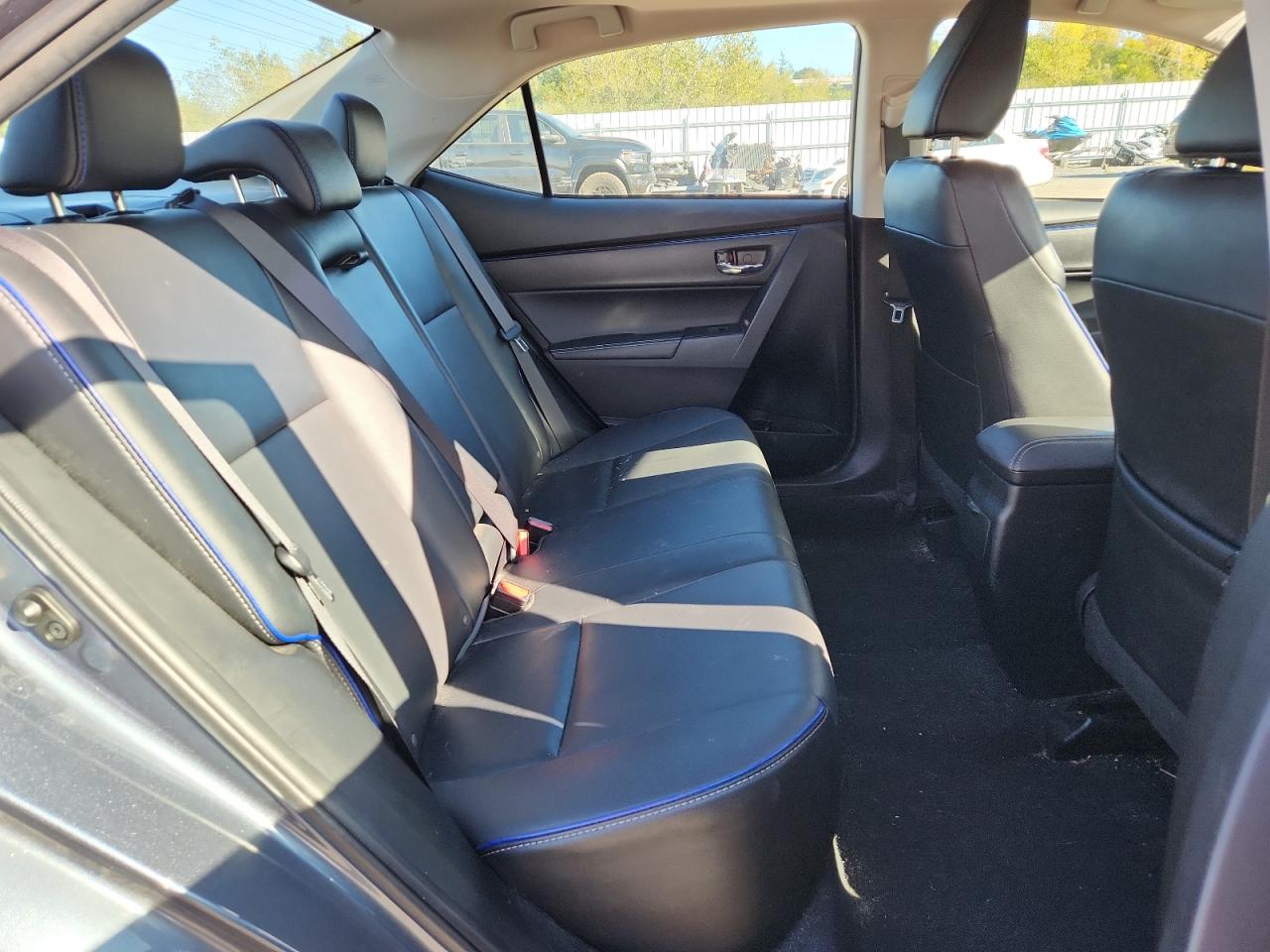 2017 Toyota Corolla L VIN: 2T1BURHEXHC889960 Lot: 81992215