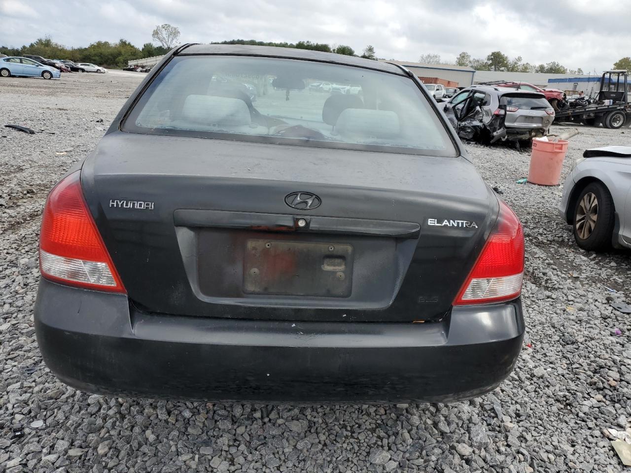2002 Hyundai Elantra Gls VIN: KMHDN45D72U427687 Lot: 85927565