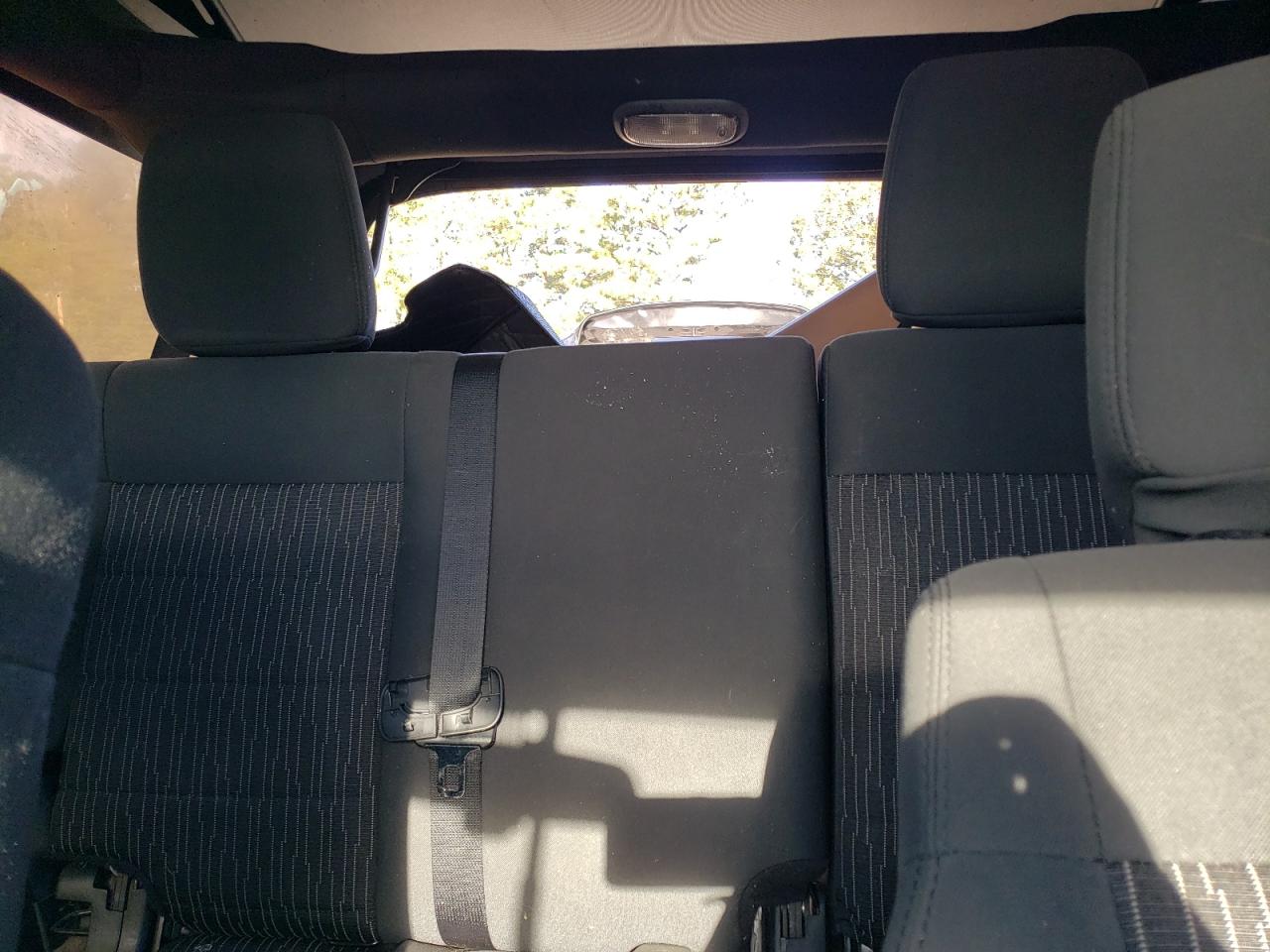 2012 Jeep Wrangler Unlimited Sport VIN: 1C4BJWDG5CL218258 Lot: 84406745