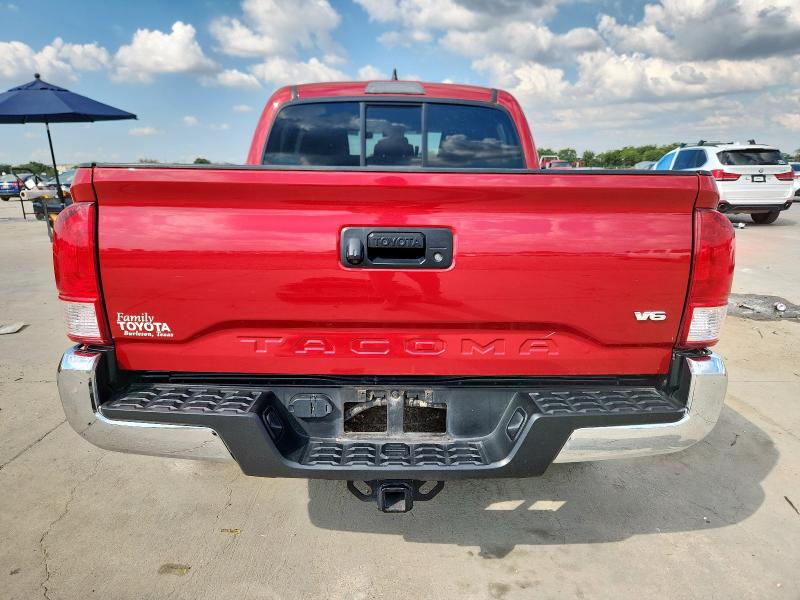  TOYOTA TACOMA 2016 Красный