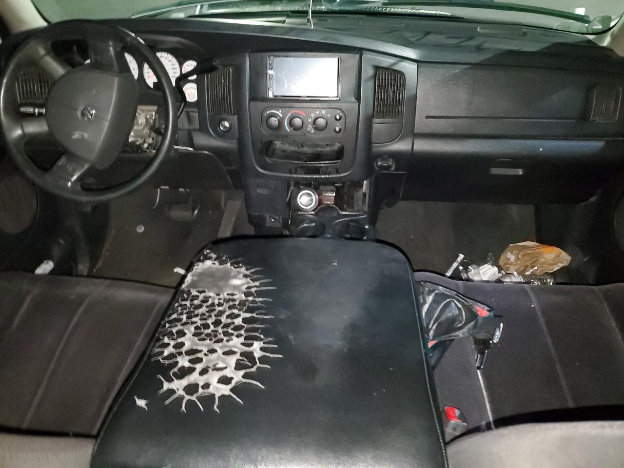 2004 Dodge Ram 1500 St VIN: 1D7HA18N64S586211 Lot: 90140775