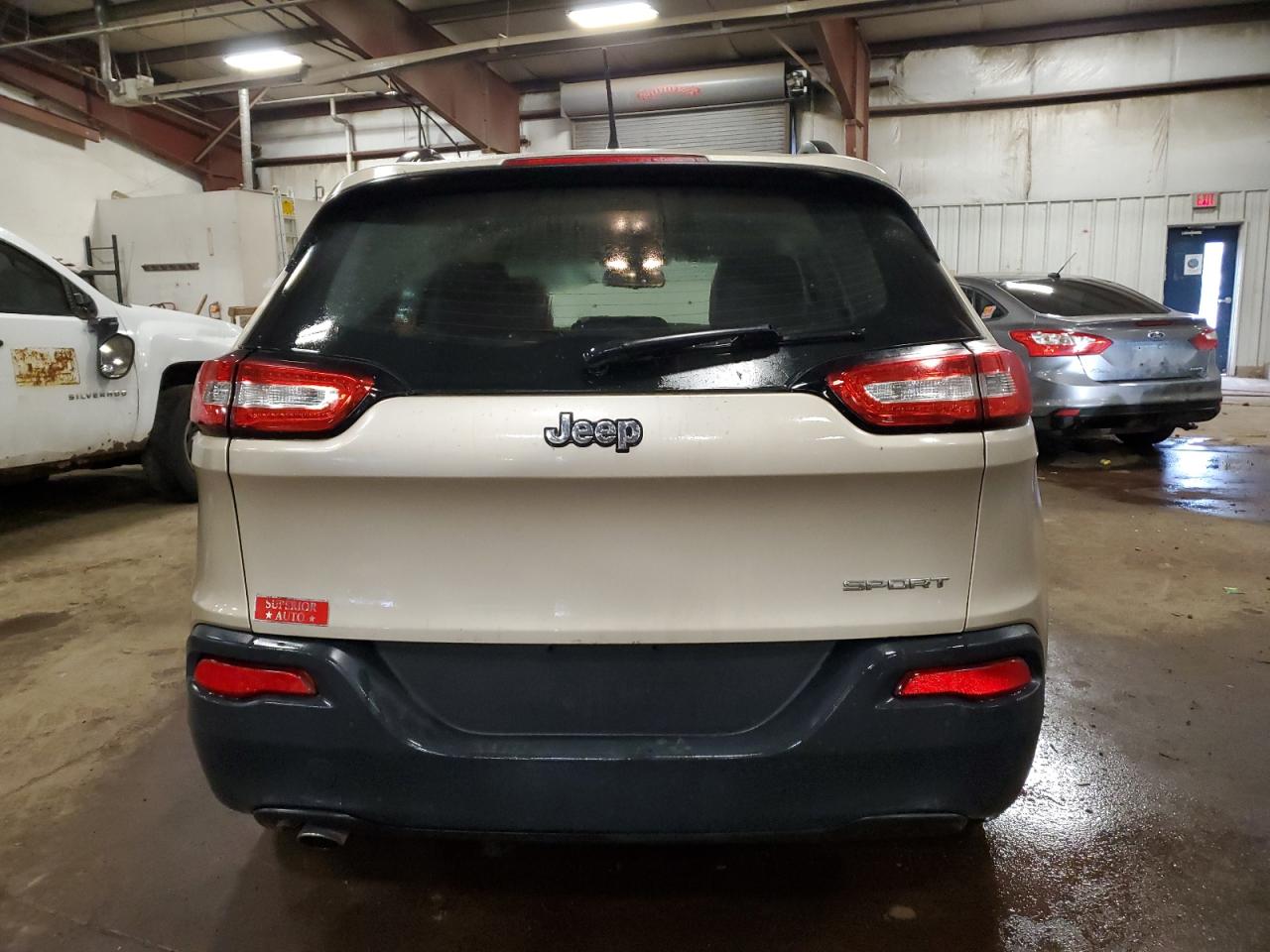 2015 Jeep Cherokee Sport VIN: 1C4PJLABXFW677818 Lot: 90828155