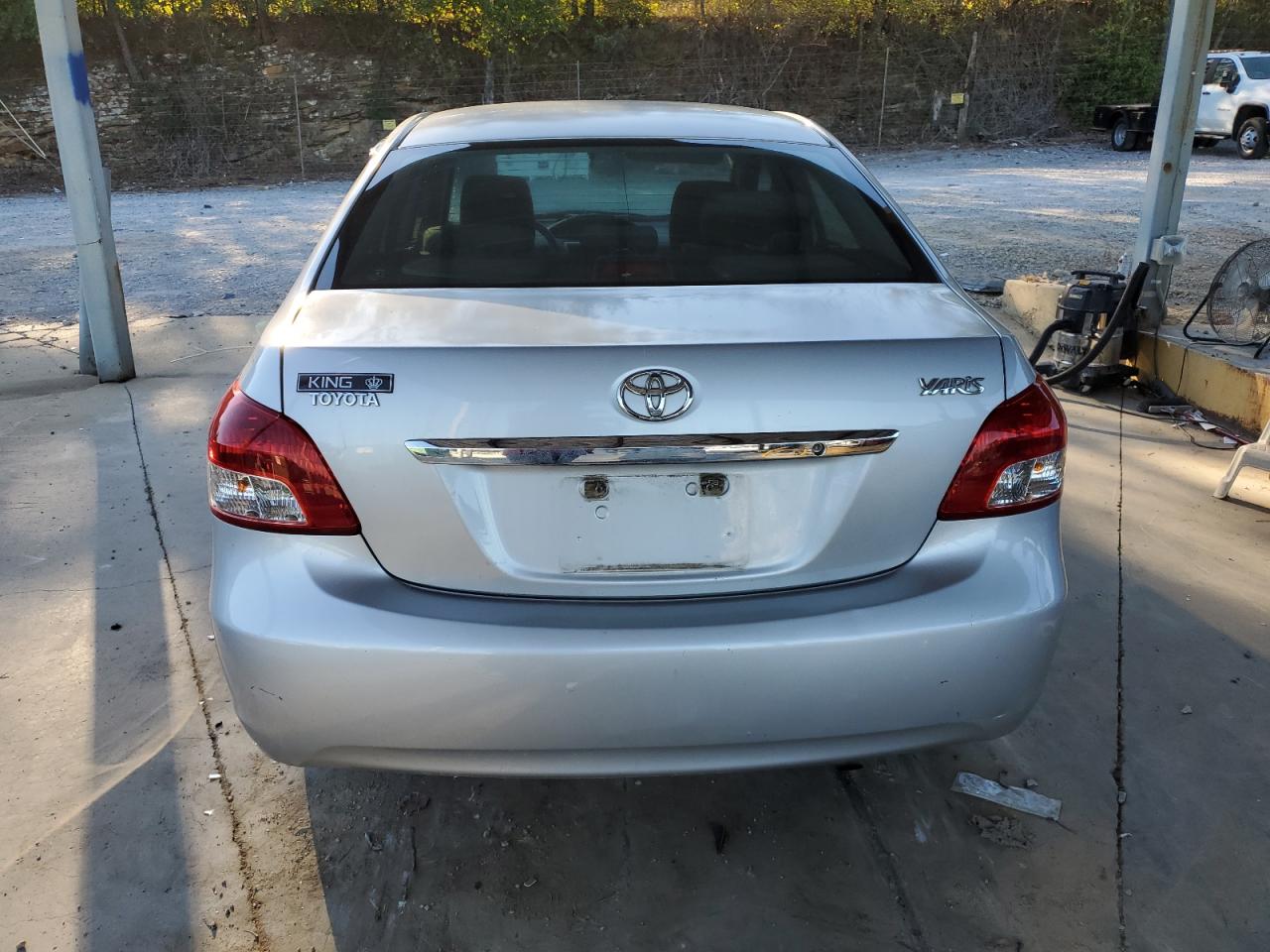 2007 Toyota Yaris VIN: JTDBT923571044026 Lot: 82457335