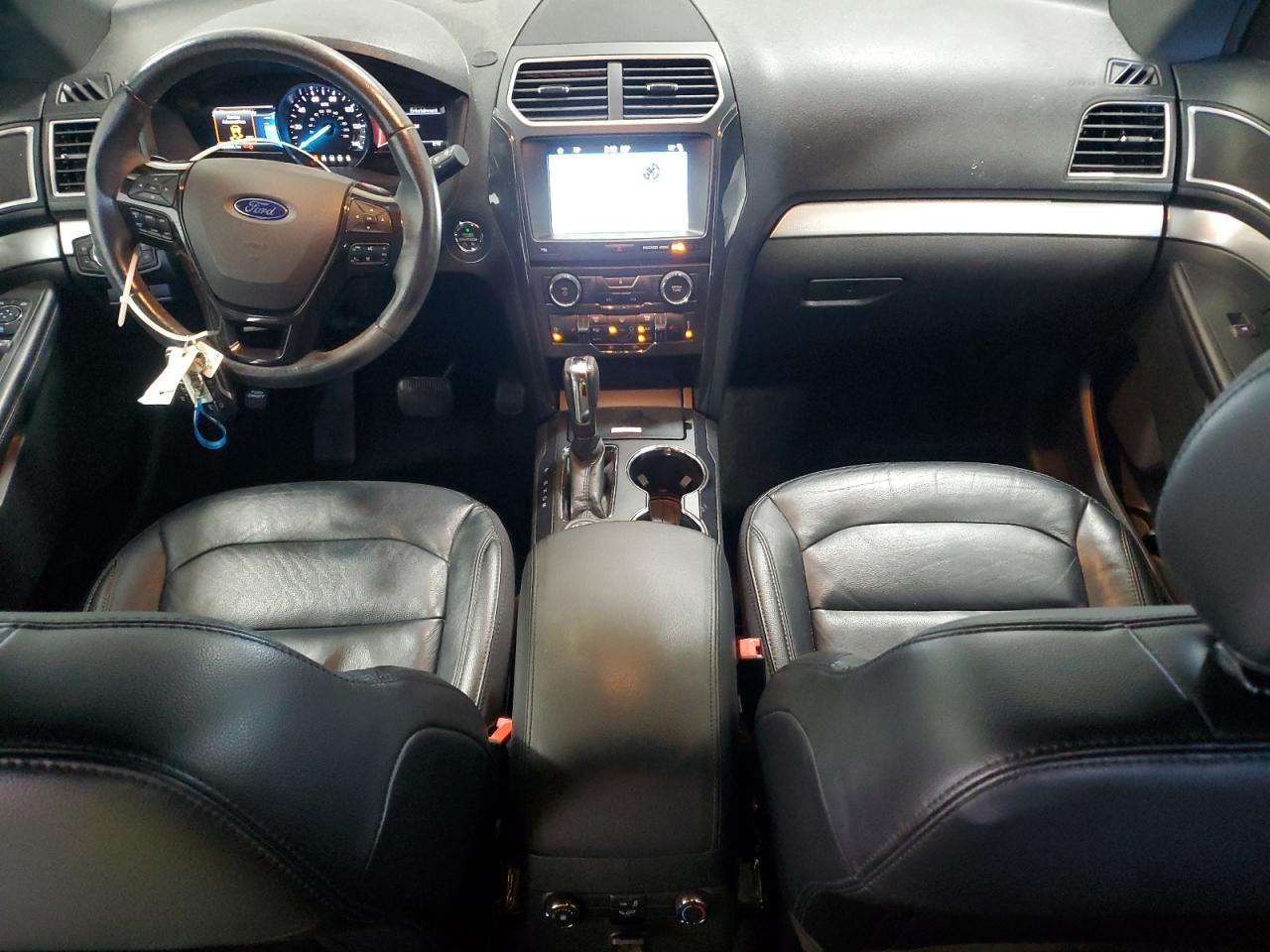 2017 Ford Explorer Xlt VIN: 1FM5K8D81HGE21187 Lot: 82300025