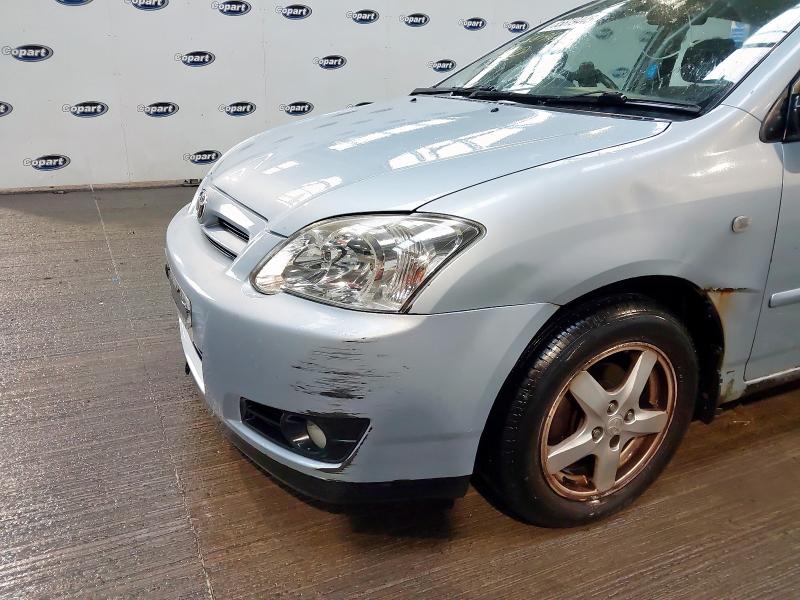 2004 TOYOTA COROLLA T3 VVTI AUTO 