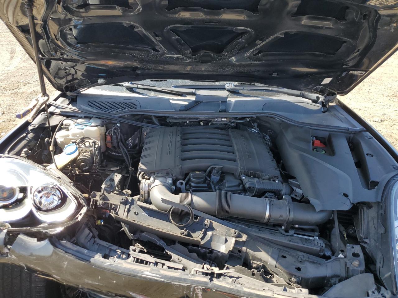 2017 Porsche Cayenne VIN: WP1AA2A24HKA80463 Lot: 82288735