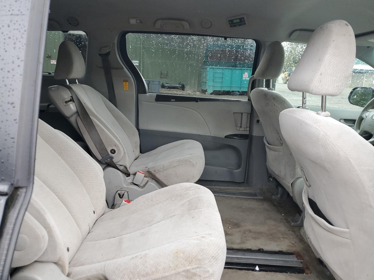 2014 Toyota Sienna Le VIN: 5TDKK3DC6ES455352 Lot: 82415215