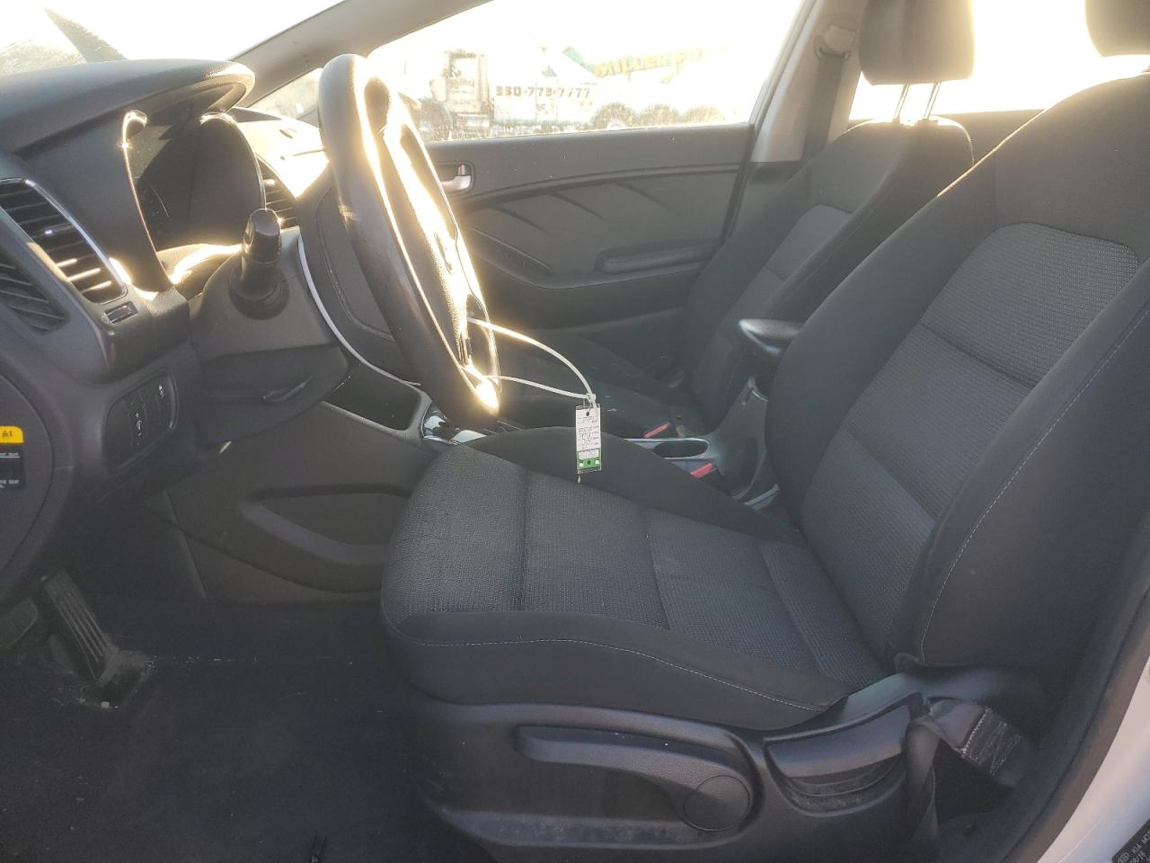 2017 Kia Forte Lx VIN: 3KPFK4A72HE037108 Lot: 87036685