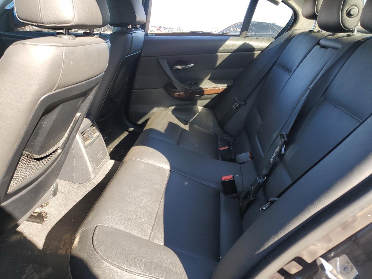 2007 BMW 328 Xi VIN: WBAVC93517KX53153 Lot: 82398315