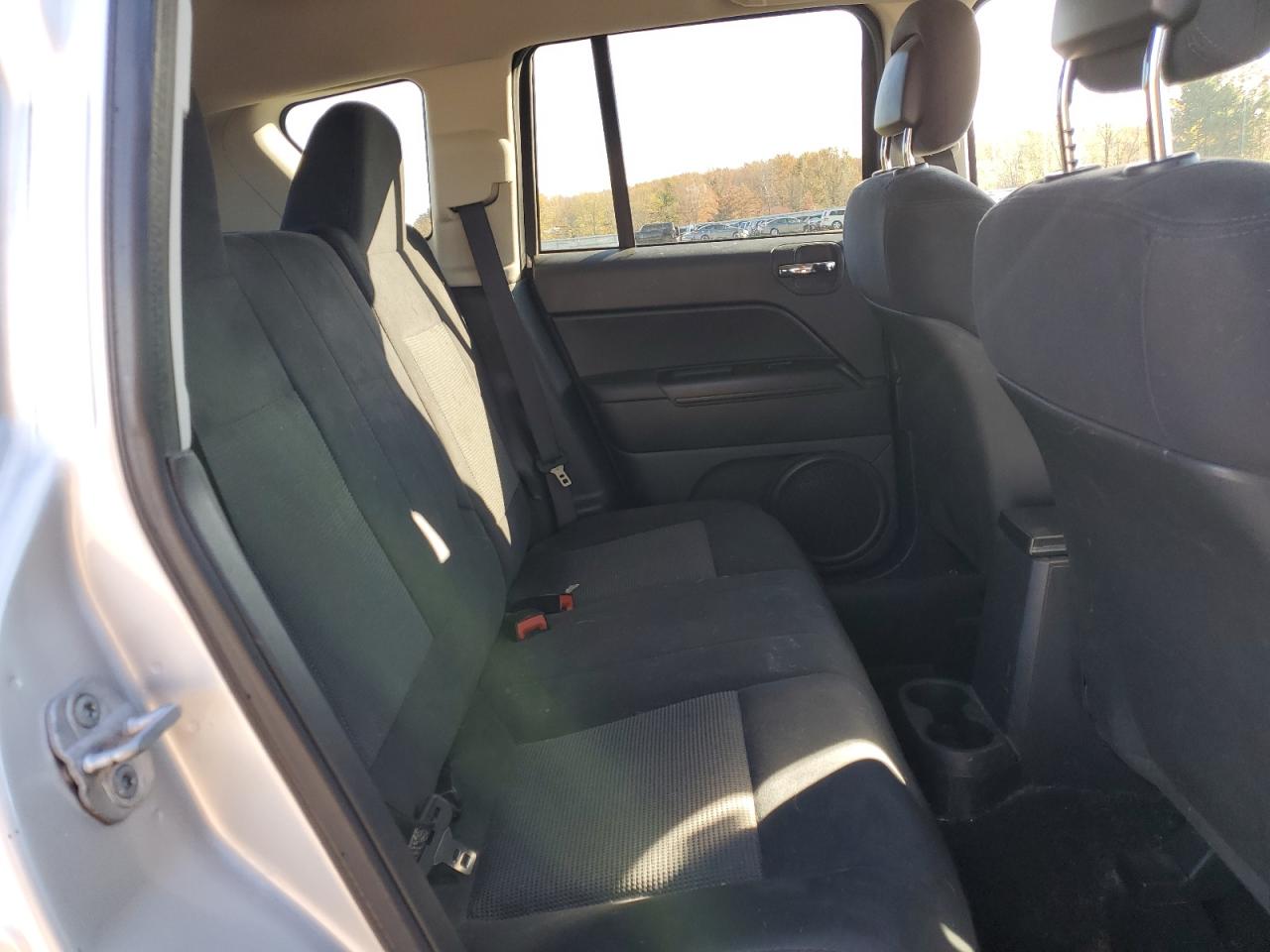 2011 Jeep Compass Sport VIN: 1J4NF1FBXBD218956 Lot: 85426055