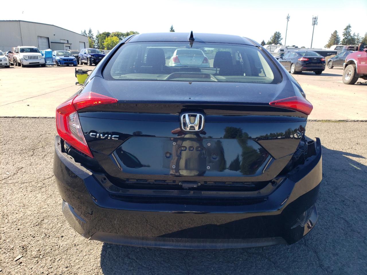 2017 Honda Civic Ex VIN: 2HGFC2F84HH573776 Lot: 82195425