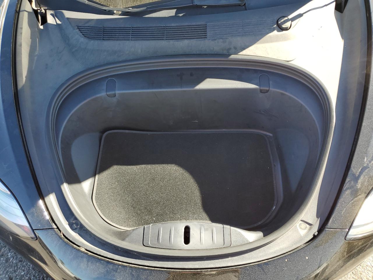 2019 Tesla Model 3 VIN: 5YJ3E1EA3KF331097 Lot: 90698445